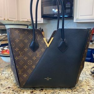 Louis Vuitton, Bags, Purse